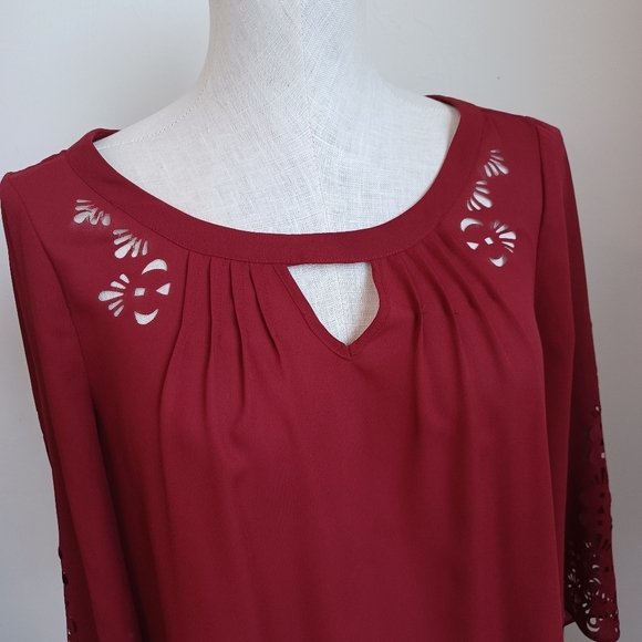 Anthropologie Maeve Blouse Laser Cut Detail Maroon Popover Womens size 4 - Picture 4 of 14